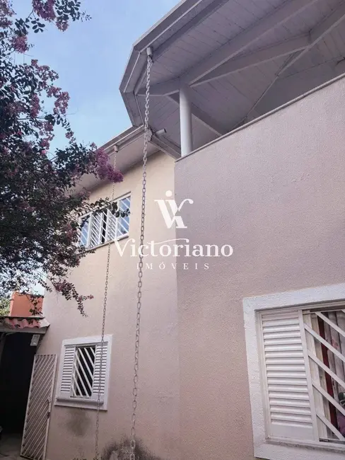 Foto 4 de Casa com 3 quartos à venda, 300m2 em Parque Itamarati, Jacarei - SP