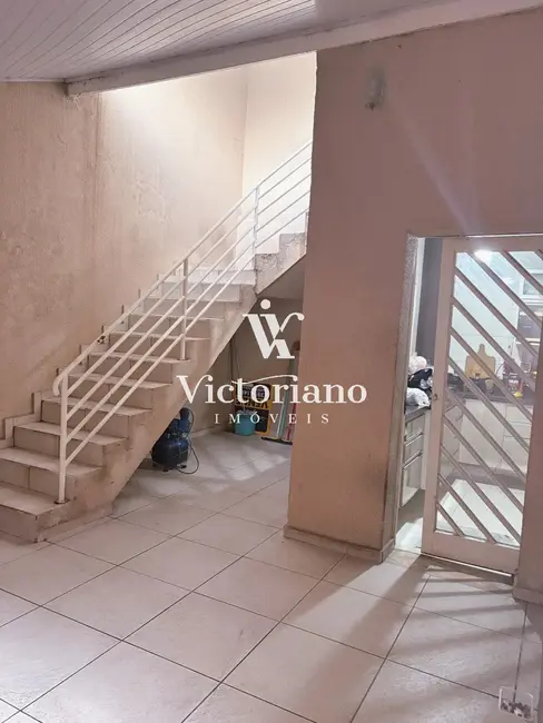 Foto 9 de Casa com 3 quartos à venda, 300m2 em Parque Itamarati, Jacarei - SP
