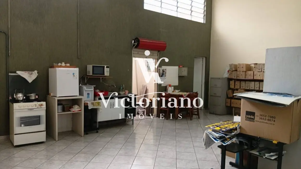 Sala Comercial à venda e para alugar, 195m2 em Centro, Jacarei - SP - imagem 8 Foto 8 de Sala Comercial à venda e para alugar, 195m2 em Centro, Jacarei - SP