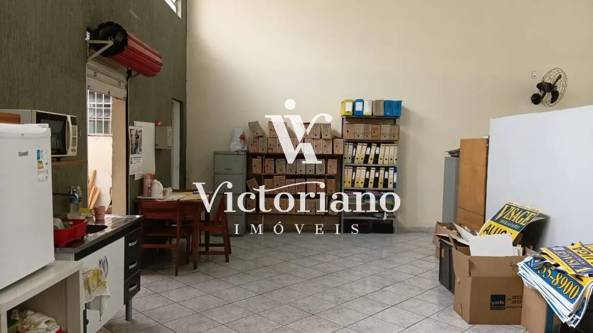 Sala Comercial à venda e para alugar, 195m2 em Centro, Jacarei - SP - imagem 4 Foto 4 de Sala Comercial à venda e para alugar, 195m2 em Centro, Jacarei - SP