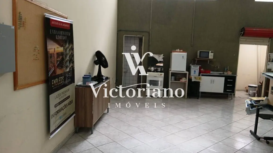 Sala Comercial à venda e para alugar, 195m2 em Centro, Jacarei - SP - imagem 7 Foto 7 de Sala Comercial à venda e para alugar, 195m2 em Centro, Jacarei - SP