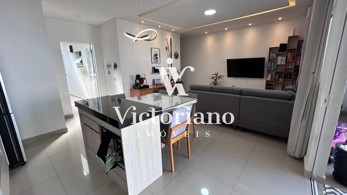 Foto 2 de Casa com 3 quartos à venda, 175m2 em Loteamento Villa Branca, Jacarei - SP