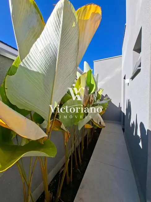 Foto 9 de Casa de Condomínio com 4 quartos à venda, 250m2 em Sao Jose Dos Campos - SP