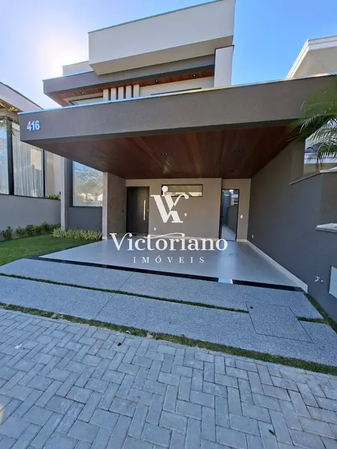 Foto 3 de Casa de Condomínio com 4 quartos à venda, 250m2 em Sao Jose Dos Campos - SP