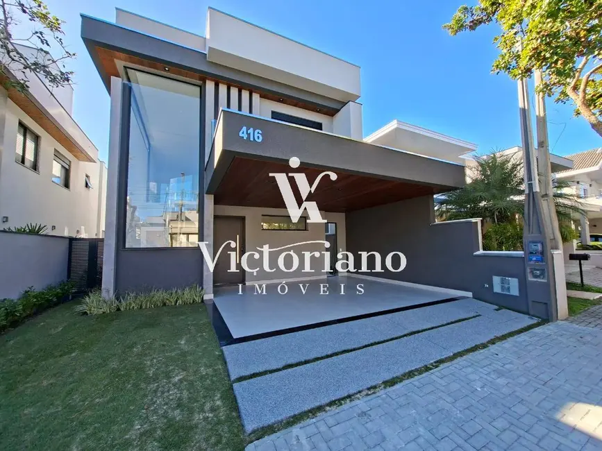 Foto 1 de Casa de Condomínio com 4 quartos à venda, 250m2 em Sao Jose Dos Campos - SP