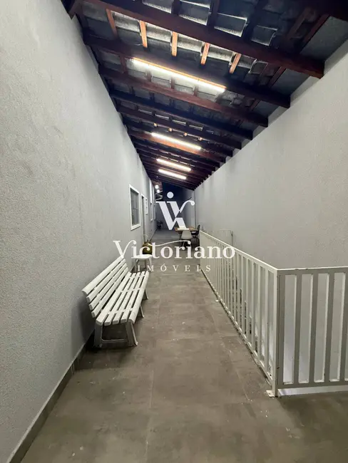 Foto 5 de Casa com 2 quartos à venda, 175m2 em Parque dos Príncipes, Jacarei - SP