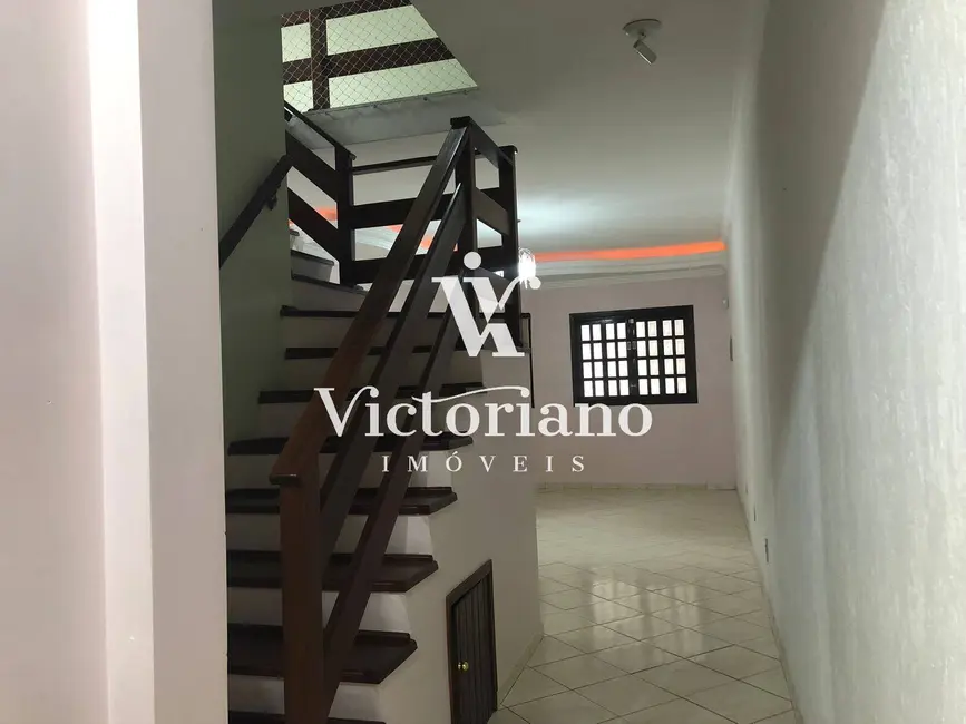 Foto 6 de Casa com 4 quartos à venda, 175m2 em Loteamento Villa Branca, Jacarei - SP