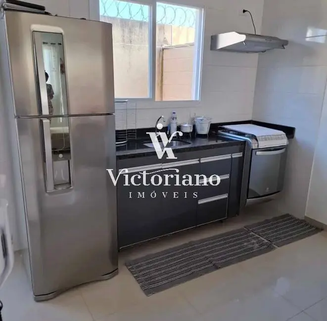 Foto 5 de Casa de Condomínio com 2 quartos à venda, 80m2 em Loteamento Vila Romana, Jacarei - SP