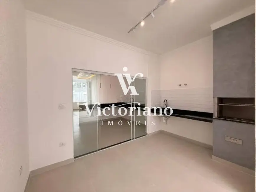 Foto 8 de Casa com 3 quartos à venda, 250m2 em Loteamento Villa Branca, Jacarei - SP