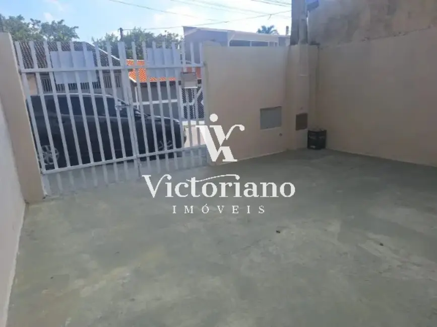 Foto 2 de Casa com 2 quartos à venda, 150m2 em Sao Jose Dos Campos - SP