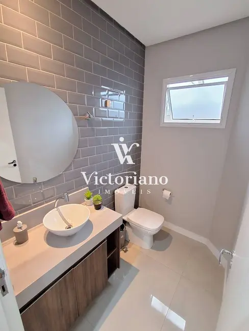 Casa de Condomínio com 4 quartos à venda, 287m2 em Sao Jose Dos Campos - SP - imagem 4 Foto 4 de Casa de Condomínio com 4 quartos à venda, 287m2 em Sao Jose Dos Campos - SP