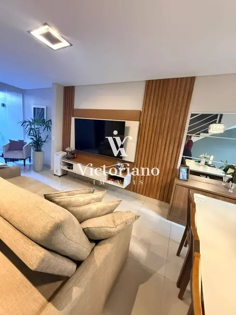 Foto 2 de Casa de Condomínio com 3 quartos à venda, 122m2 em Jardim Santa Maria, Jacarei - SP