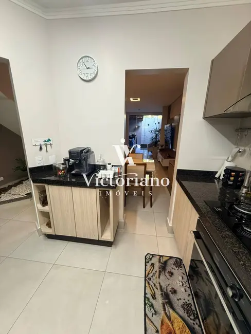 Foto 6 de Casa de Condomínio com 3 quartos à venda, 122m2 em Jardim Santa Maria, Jacarei - SP