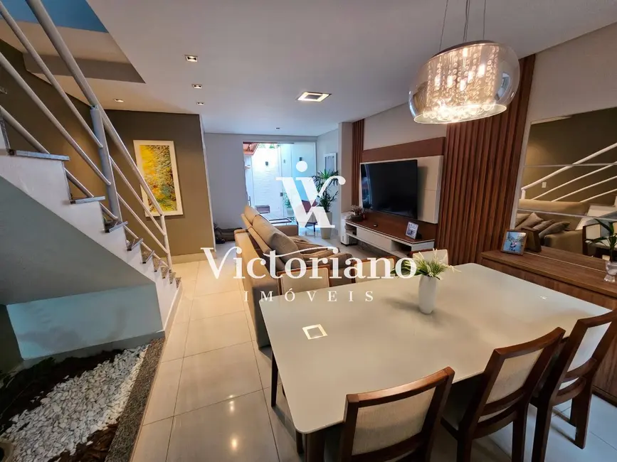 Foto 3 de Casa de Condomínio com 3 quartos à venda, 122m2 em Jardim Santa Maria, Jacarei - SP