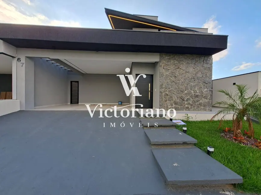 Foto 3 de Casa de Condomínio com 3 quartos à venda, 300m2 em Cacapava - SP