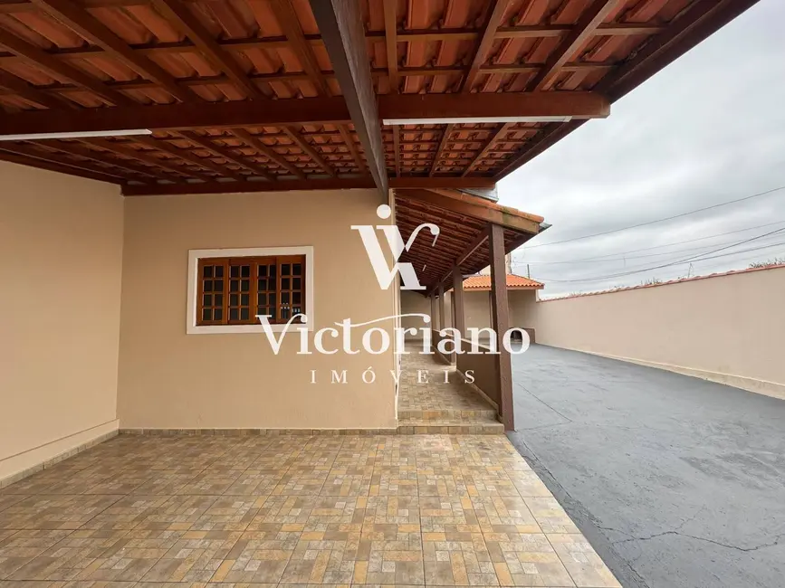 Foto 3 de Casa com 1 quarto à venda, 205m2 em Sao Jose Dos Campos - SP