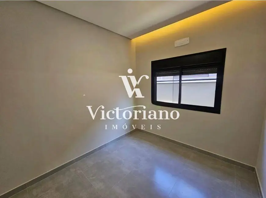 Foto 8 de Casa de Condomínio com 3 quartos à venda, 130m2 em Jardim Jacinto, Jacarei - SP