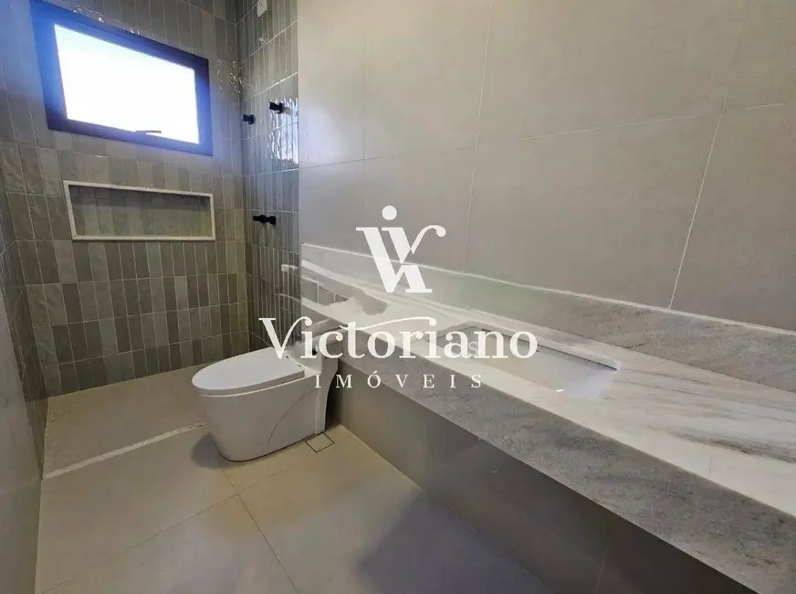 Foto 5 de Casa de Condomínio com 3 quartos à venda, 130m2 em Jardim Jacinto, Jacarei - SP