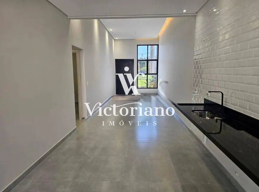 Foto 3 de Casa de Condomínio com 3 quartos à venda, 130m2 em Jardim Jacinto, Jacarei - SP