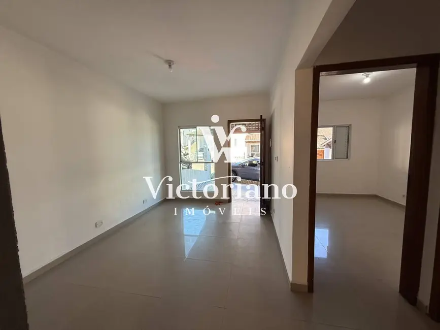 Casa de Condomínio com 2 quartos à venda, 66m2 em Jardim Coleginho, Jacarei - SP - imagem 3 Foto 3 de Casa de Condomínio com 2 quartos à venda, 66m2 em Jardim Coleginho, Jacarei - SP