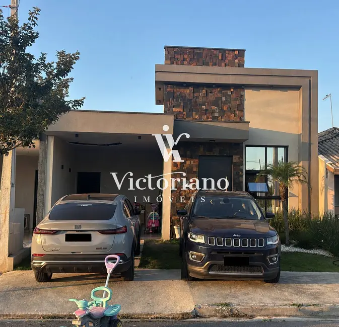 Casa de Condomínio com 3 quartos à venda, 130m2 em Jardim Jacinto, Jacarei - SP - imagem 1 Foto 1 de Casa de Condomínio com 3 quartos à venda, 130m2 em Jardim Jacinto, Jacarei - SP