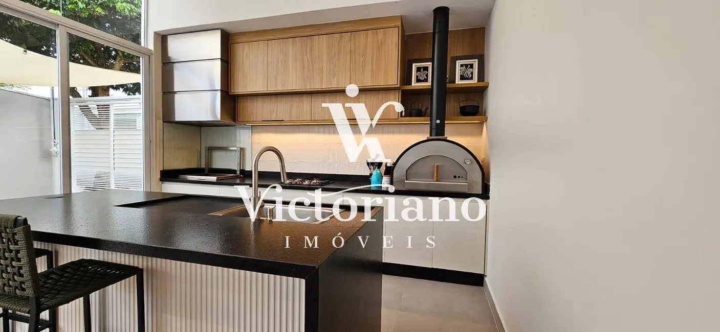 Casa de Condomínio com 3 quartos à venda, 182m2 em Loteamento Villa Branca, Jacarei - SP - imagem 9 Foto 9 de Casa de Condomínio com 3 quartos à venda, 182m2 em Loteamento Villa Branca, Jacarei - SP