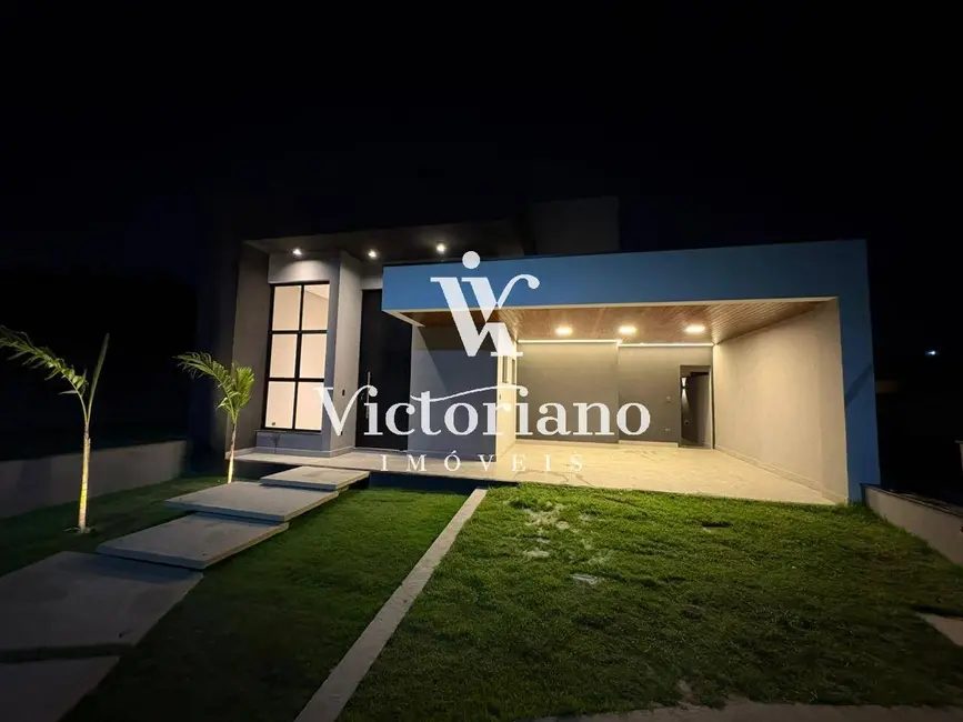 Foto 2 de Casa de Condomínio com 3 quartos à venda, 231m2 em Jardim Jacinto, Jacarei - SP