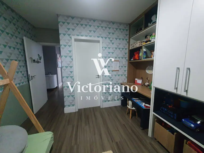 Foto 9 de Casa de Condomínio com 4 quartos à venda, 250m2 em Parque Residencial Maria Elmira, Cacapava - SP