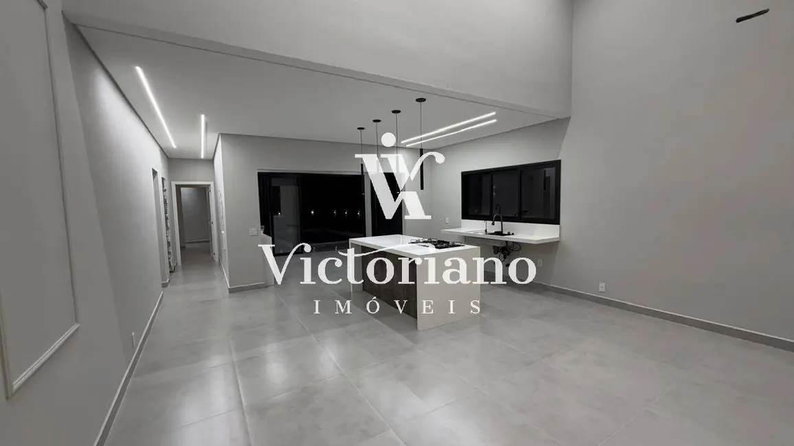 Casa de Condomínio com 3 quartos à venda, 300m2 em Cacapava - SP - imagem 2 Foto 2 de Casa de Condomínio com 3 quartos à venda, 300m2 em Cacapava - SP