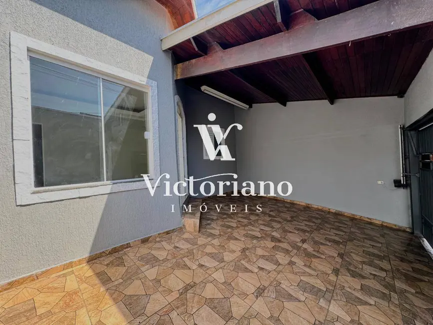 Casa com 3 quartos à venda, 175m2 em Loteamento Villa Branca, Jacarei - SP - imagem 4 Foto 4 de Casa com 3 quartos à venda, 175m2 em Loteamento Villa Branca, Jacarei - SP