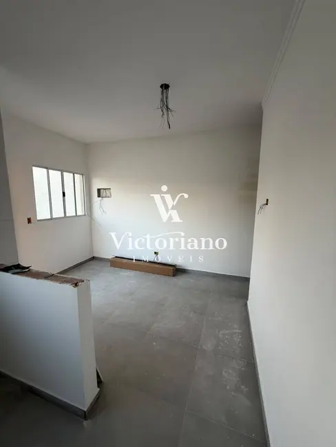 Foto 3 de Casa com 2 quartos à venda, 126m2 em Jardim Santa Marina, Jacarei - SP