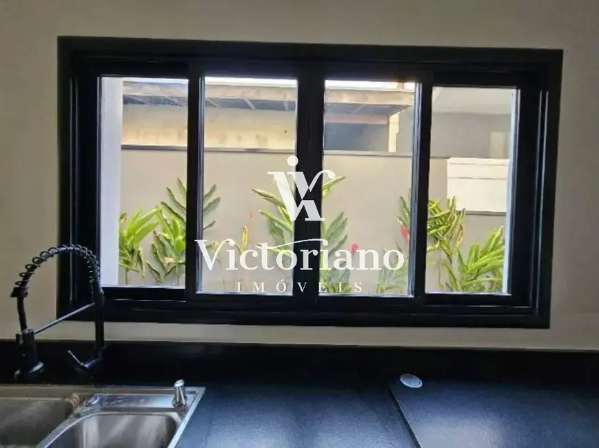 Foto 4 de Casa com 3 quartos à venda, 250m2 em Loteamento Villa Branca, Jacarei - SP