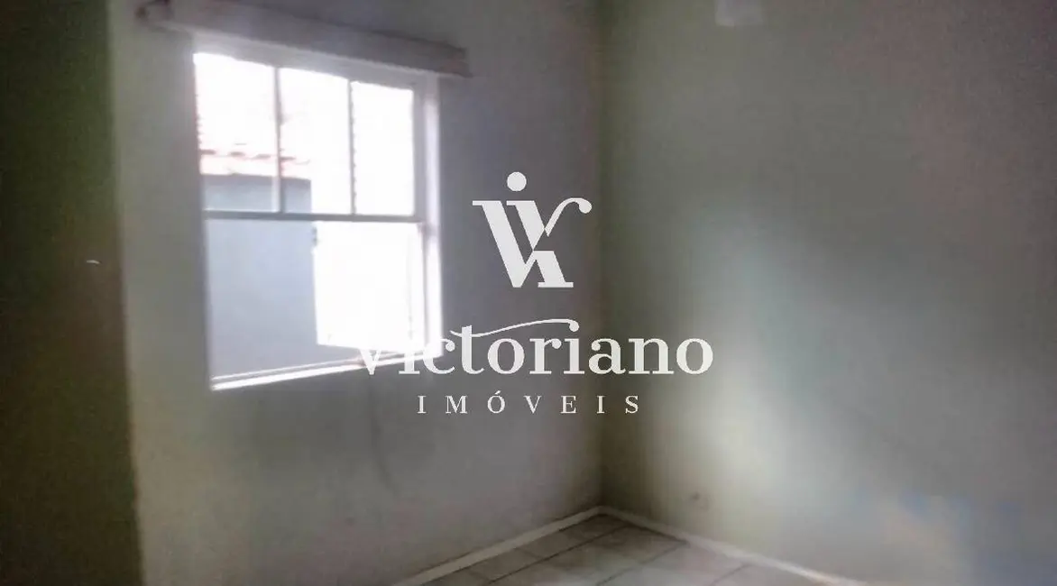 Casa de Condomínio com 3 quartos à venda, 140m2 em Parque Califórnia, Jacarei - SP - imagem 4 Foto 4 de Casa de Condomínio com 3 quartos à venda, 140m2 em Parque Califórnia, Jacarei - SP