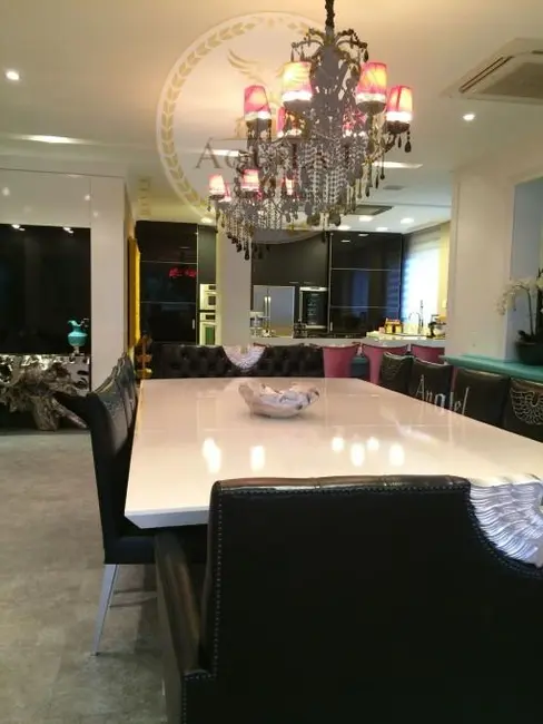 Apartamento com 8 quartos à venda, 367m2 em Tamboré, Santana De Parnaiba - SP - imagem 8 Foto 8 de Apartamento com 8 quartos à venda, 367m2 em Tamboré, Santana De Parnaiba - SP