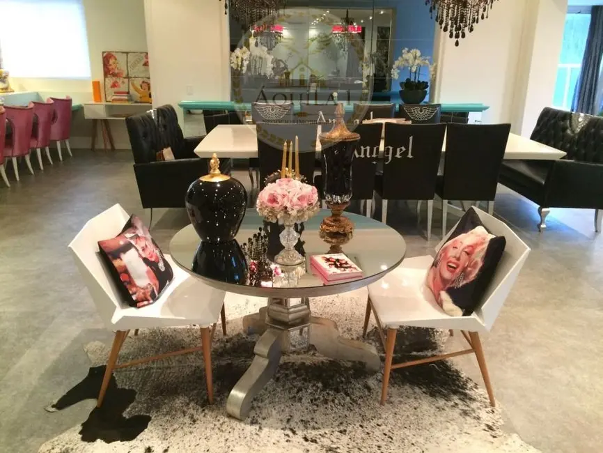 Apartamento com 8 quartos à venda, 367m2 em Tamboré, Santana De Parnaiba - SP - imagem 4 Foto 4 de Apartamento com 8 quartos à venda, 367m2 em Tamboré, Santana De Parnaiba - SP