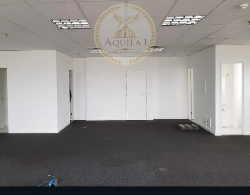 Foto 4 de Sala Comercial para alugar, 107m2 em Alphaville Industrial, Barueri - SP