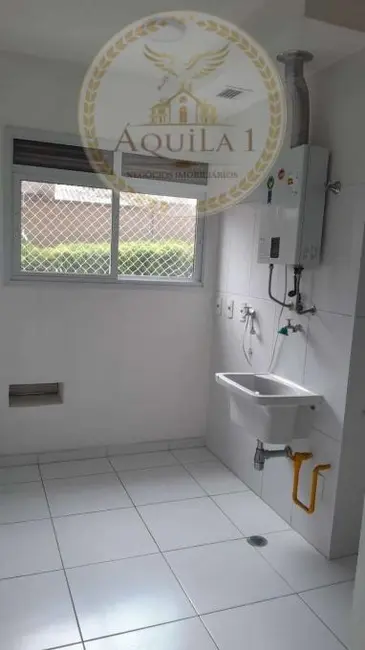 Apartamento com 2 quartos para alugar, 60m2 em Jardim Tupanci, Barueri - SP - imagem 3 Foto 3 de Apartamento com 2 quartos para alugar, 60m2 em Jardim Tupanci, Barueri - SP
