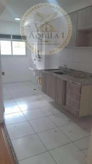 Foto 1 de Apartamento com 3 quartos para alugar, 76m2 em Jardim Tupanci, Barueri - SP