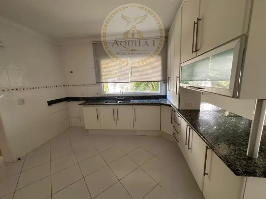 Foto 4 de Casa com 4 quartos para alugar, 720m2 em Alphaville Residencial Zero, Barueri - SP