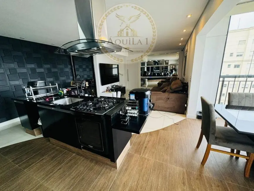 Foto 2 de Apartamento com 2 quartos para alugar, 160m2 em Jardim Tupanci, Barueri - SP