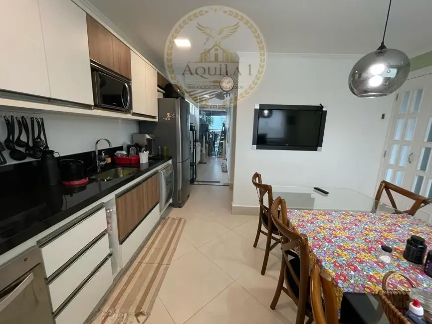 Foto 5 de Casa com 2 quartos à venda, 125m2 em Jardim Califórnia, Barueri - SP