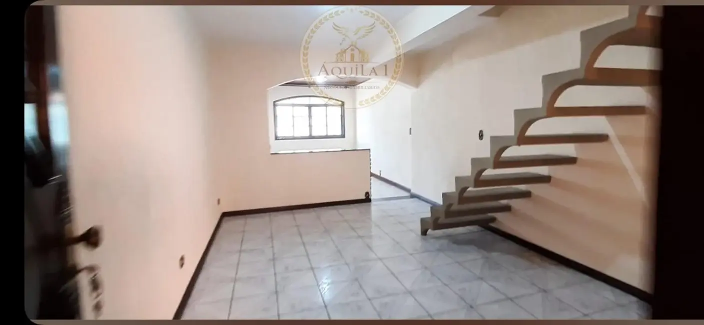 Foto 6 de Casa com 4 quartos à venda, 232m2 em São Pedro, Osasco - SP