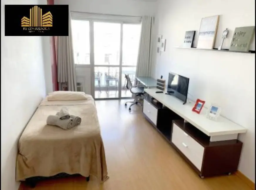Apartamento com 1 quarto para alugar em Copacabana, Rio De Janeiro - RJ - imagem 5 Foto 5 de Apartamento com 1 quarto para alugar em Copacabana, Rio De Janeiro - RJ