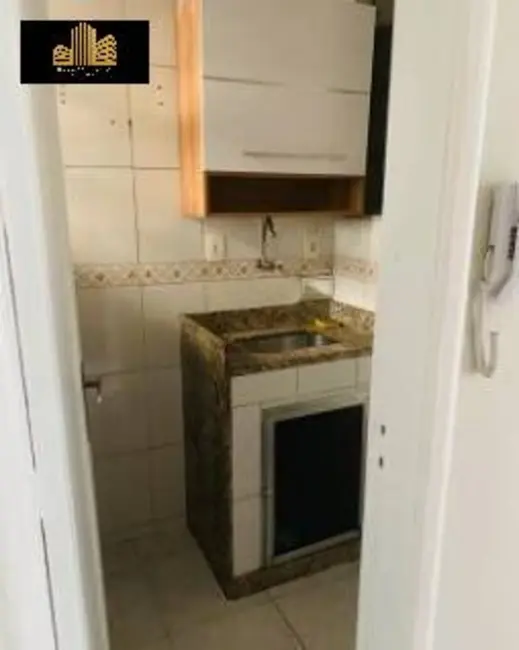 Apartamento com 1 quarto para alugar, 45m2 em Copacabana, Rio De Janeiro - RJ - imagem 6 Foto 6 de Apartamento com 1 quarto para alugar, 45m2 em Copacabana, Rio De Janeiro - RJ
