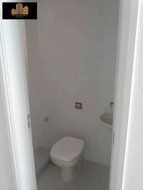 Apartamento para alugar, 30m2 em Copacabana, Rio De Janeiro - RJ - imagem 4 Foto 4 de Apartamento para alugar, 30m2 em Copacabana, Rio De Janeiro - RJ