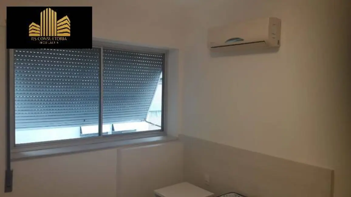 Apartamento com 4 quartos para alugar, 153m2 em Leblon, Rio De Janeiro - RJ - imagem 9 Foto 9 de Apartamento com 4 quartos para alugar, 153m2 em Leblon, Rio De Janeiro - RJ