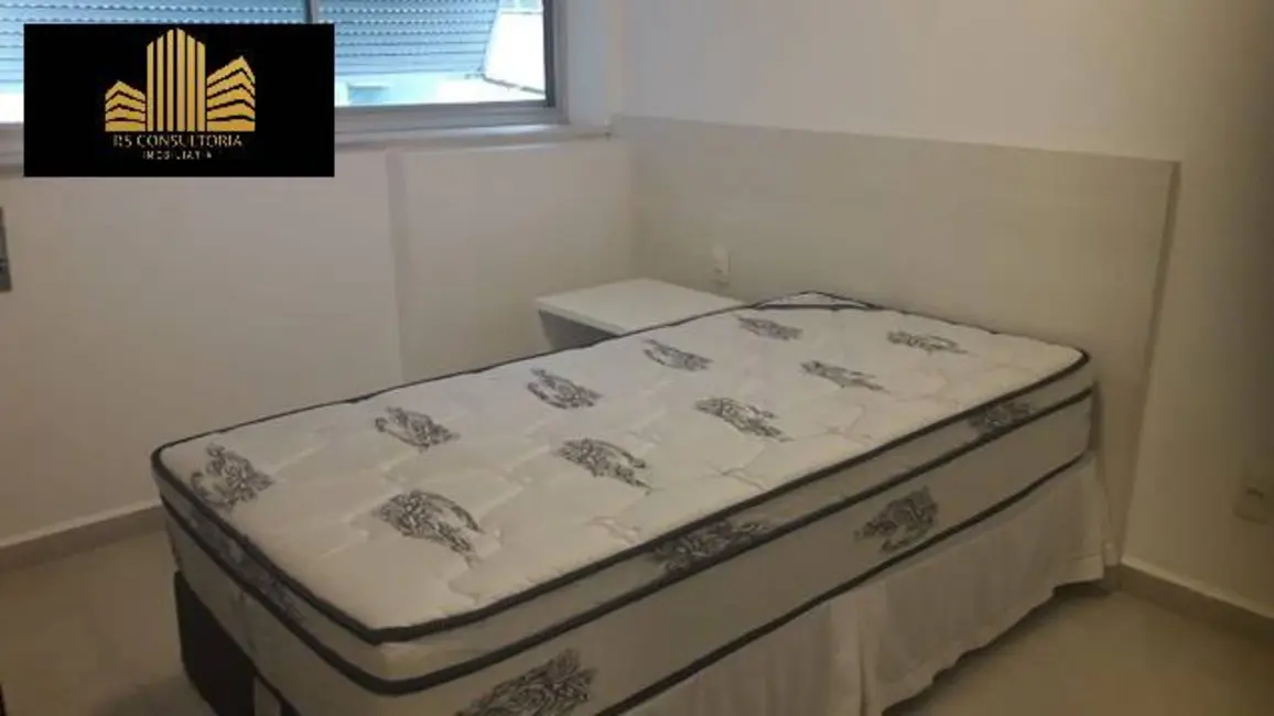 Apartamento com 4 quartos para alugar, 153m2 em Leblon, Rio De Janeiro - RJ - imagem 6 Foto 6 de Apartamento com 4 quartos para alugar, 153m2 em Leblon, Rio De Janeiro - RJ