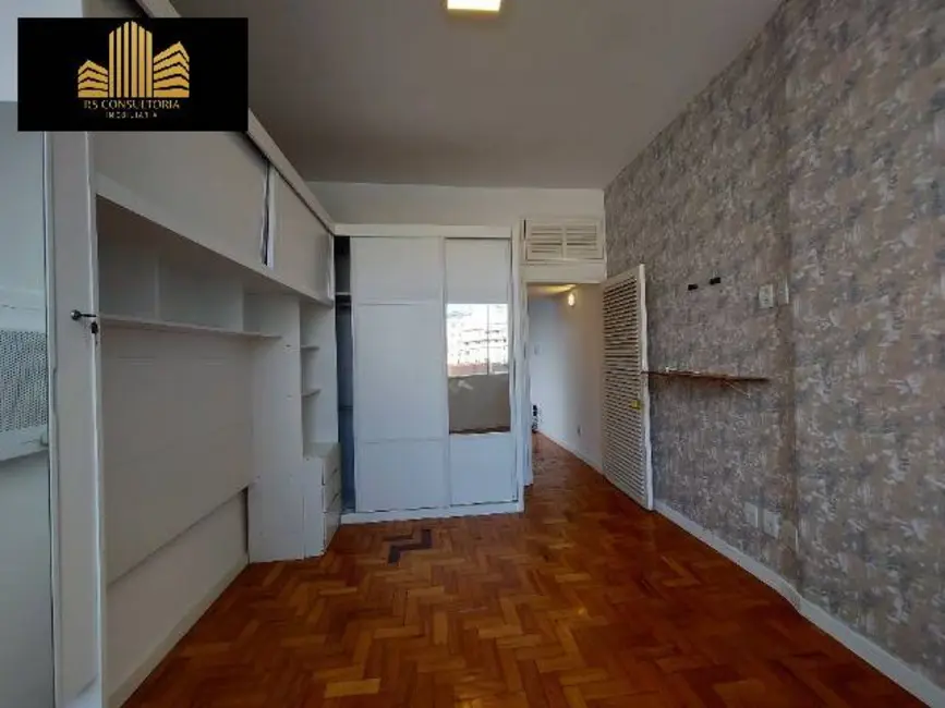 Apartamento com 1 quarto para alugar, 45m2 em Catete, Rio De Janeiro - RJ - imagem 5 Foto 5 de Apartamento com 1 quarto para alugar, 45m2 em Catete, Rio De Janeiro - RJ