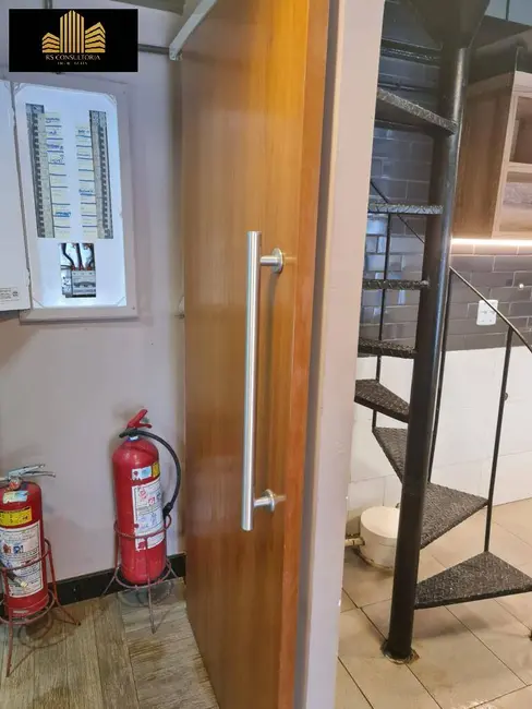 Sala Comercial para alugar, 60m2 em Centro, Rio De Janeiro - RJ - imagem 7 Foto 7 de Sala Comercial para alugar, 60m2 em Centro, Rio De Janeiro - RJ