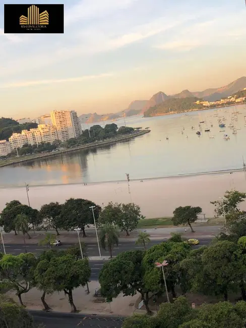 Foto 3 de Apartamento com 1 quarto à venda, 32m2 em Botafogo, Rio De Janeiro - RJ